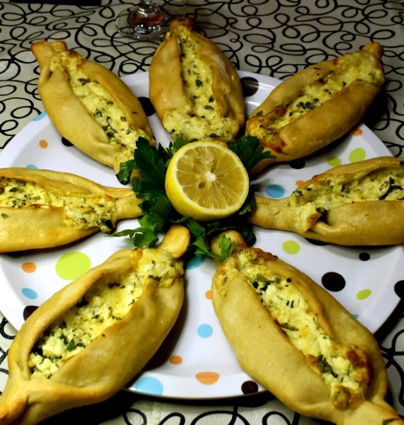 Empanadas Árabes de Queso